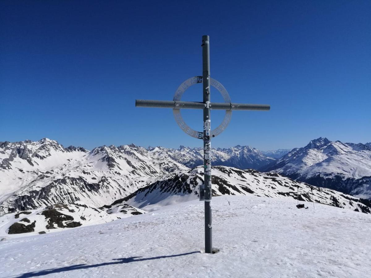 Burgerhof Villa Pettneu am Arlberg Buitenkant foto