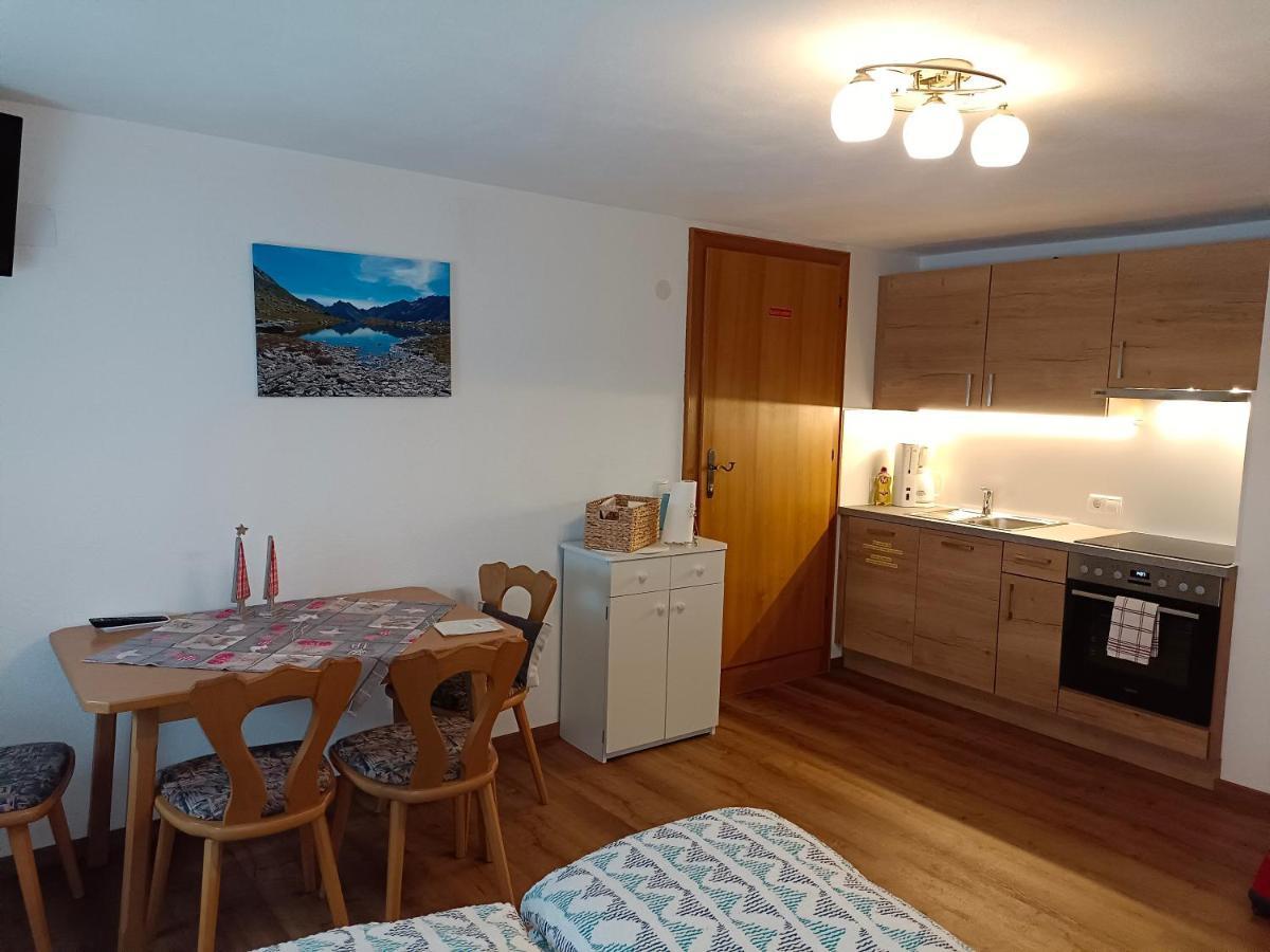 Burgerhof Villa Pettneu am Arlberg Buitenkant foto